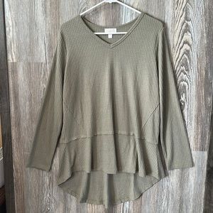Belle by Kim Gravel long sleeve green tunic, M